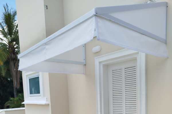 Toldo Fixo em Lona e Policarbonato-sorocaba.jpg